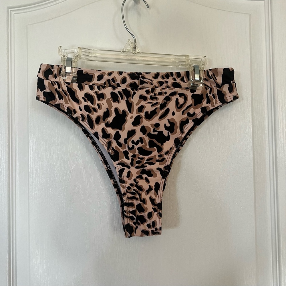 Bikini bottoms